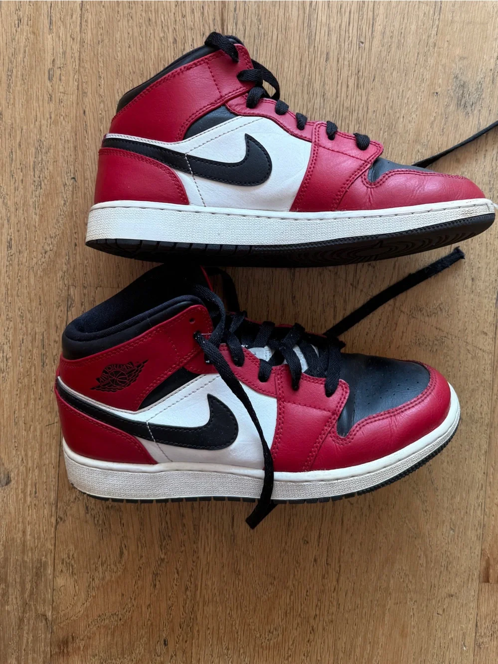 Jordan AJ 1 Mid - Nike Kids Red White and Black Mid-Top Sneakers